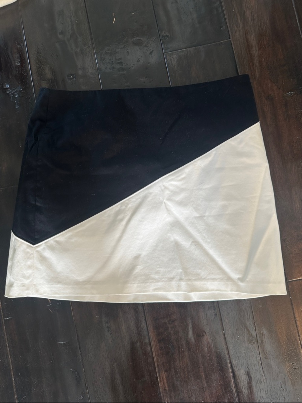 Alice + Olivia Black & White asymmetric pattern miniskirt 6